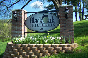 Black Oak Apartments